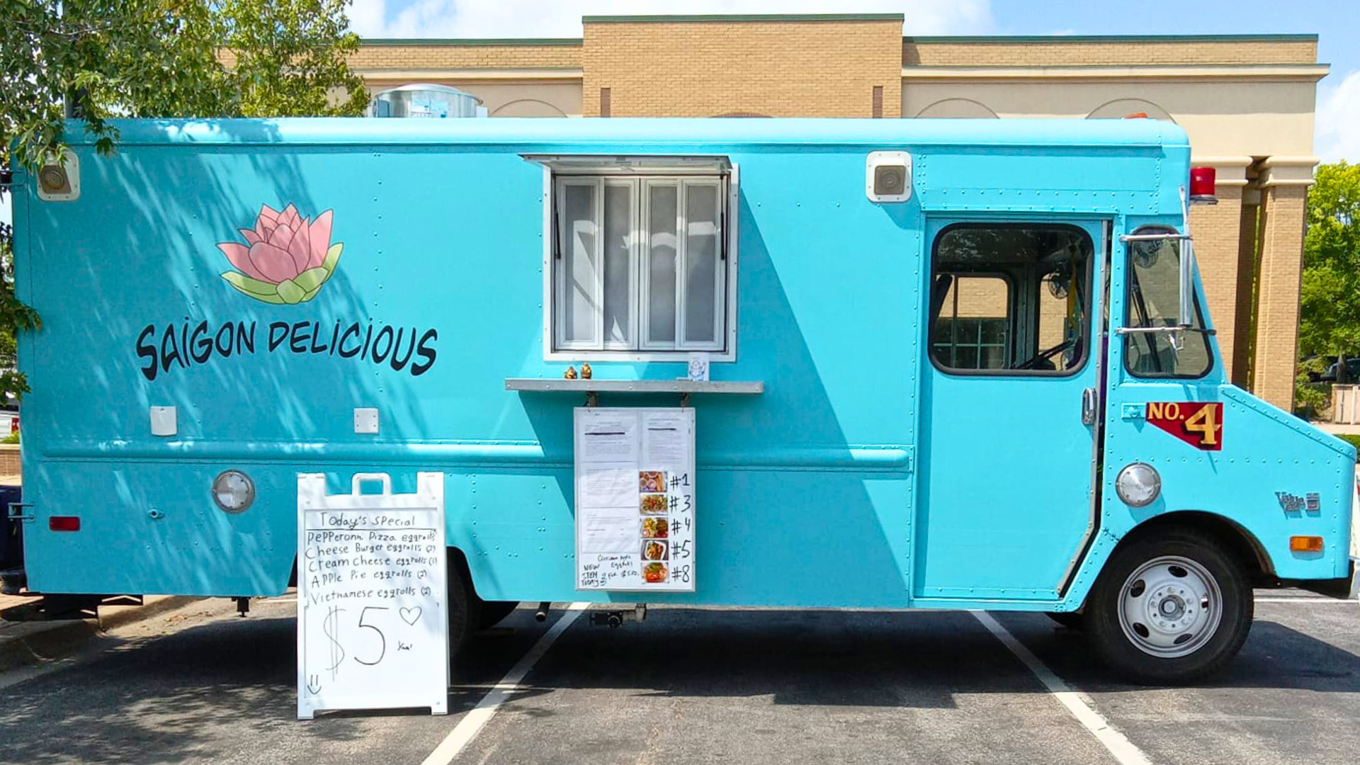 Saigon Delicious truck - Boom Island Brewing